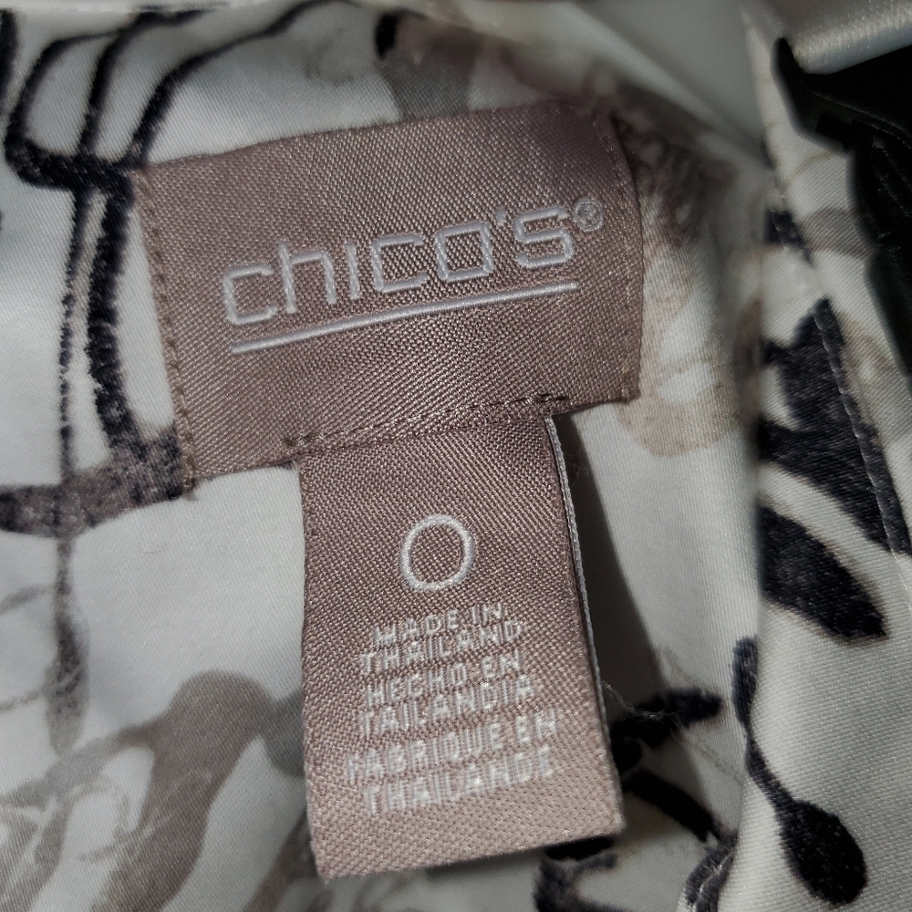 Chico's White and Black Button Down Shirt - Picture 3 of 6